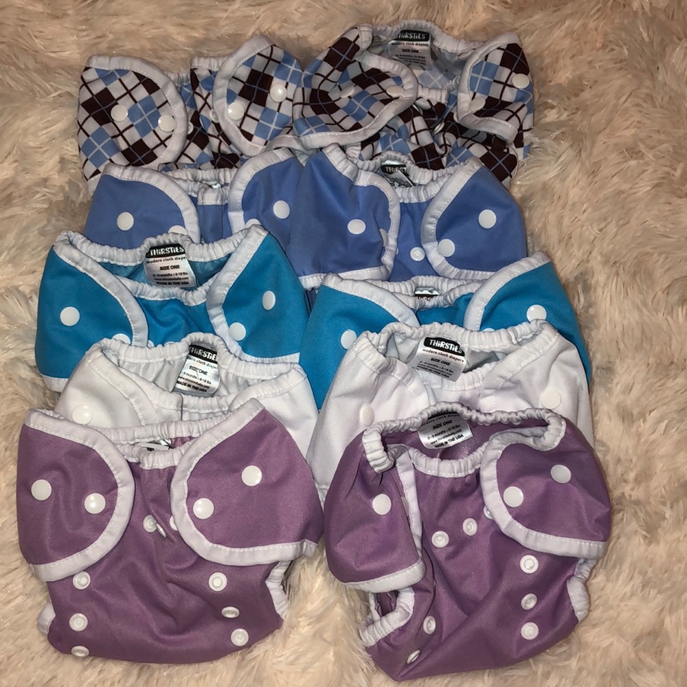 Lot of 10 Thirsties Covers Size 1